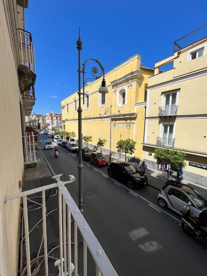 Il Balconcino Di Mary Acomodação com café da manhã Sorrento Exterior foto